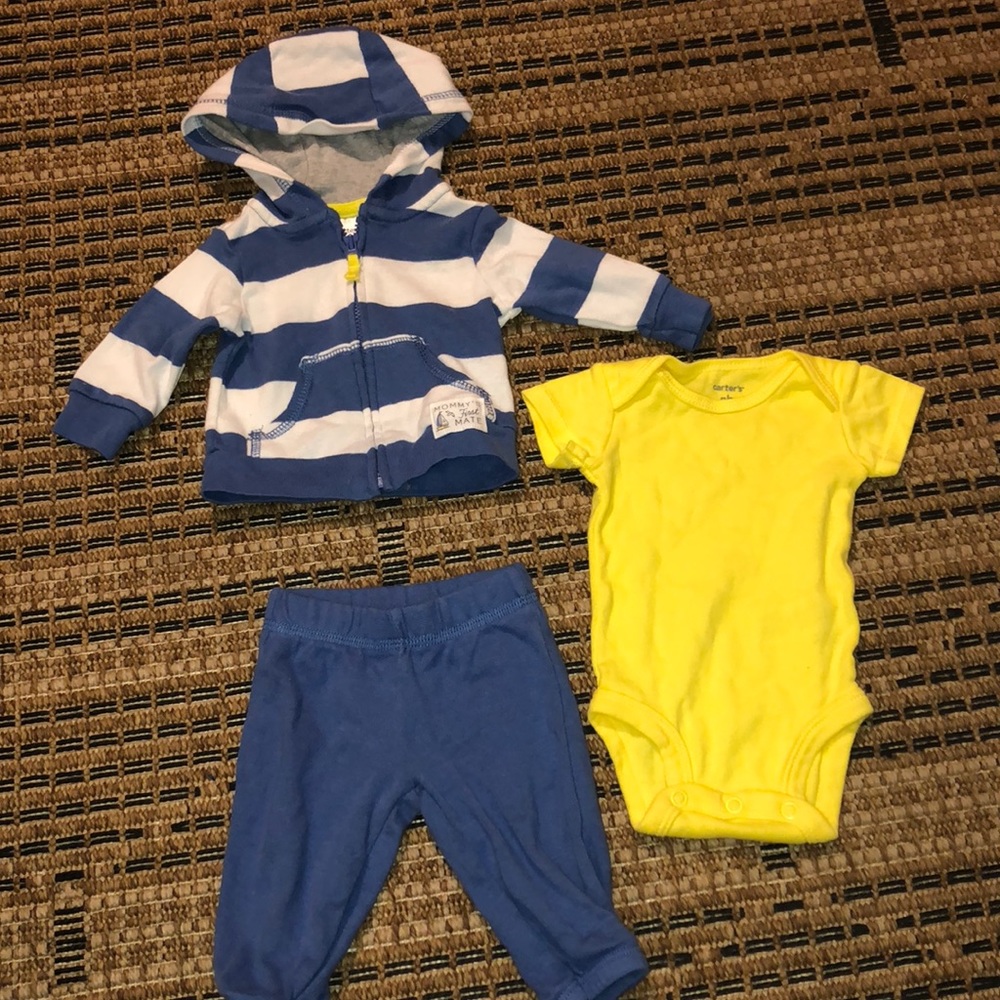 Carters NB outfit